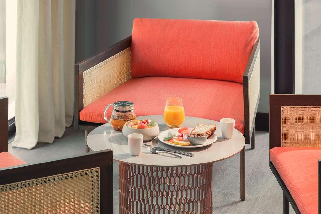 Okko Hotels Paris La Defense น็องแตร์ ภายนอก รูปภาพ